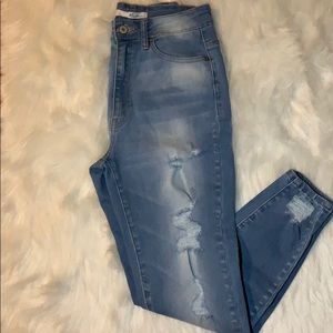 KanCan Distressed High Rise Jeans size 28